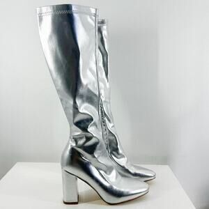 SIMMI LONDON TALULLA SILVER PATENT BLOCK HEEL KNEE HIGH BOOTS